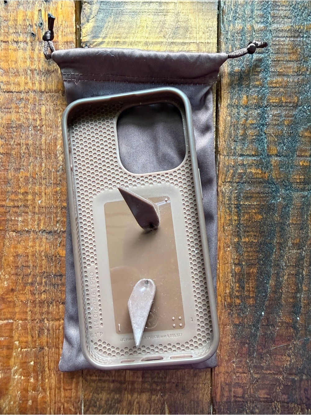 Loopy Case - Picture 4 of 4